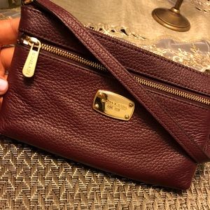 Michael Kors burgundy wrislet